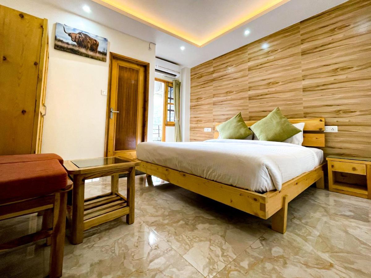 The Wild Yak Hotel Mandi Kültér fotó